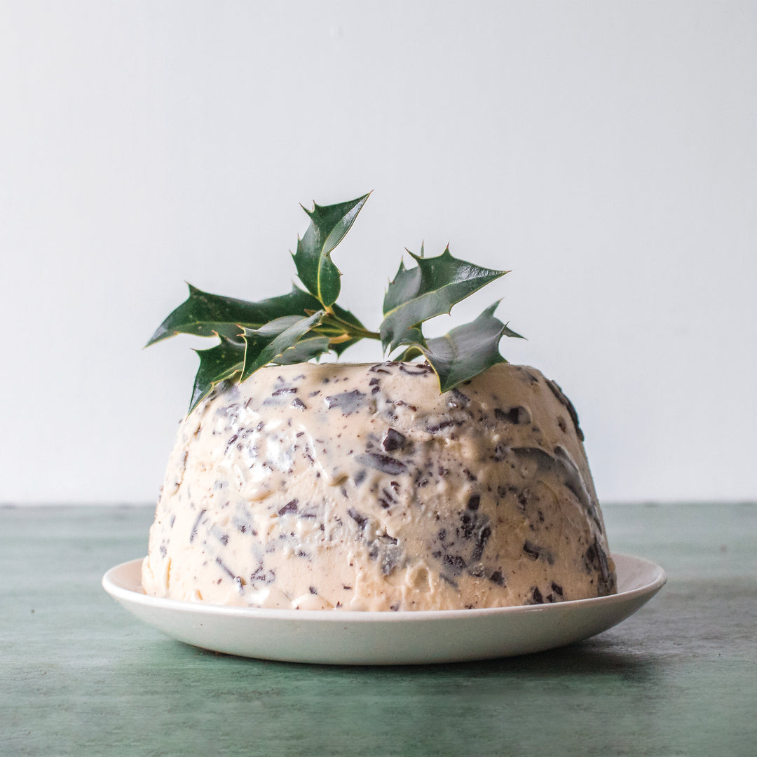 Jolly Nice Clementine Stracciatella Ice Cream Bombe