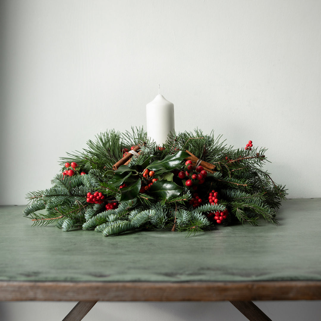 Red Berries Hand Made Table Decoration (Round)